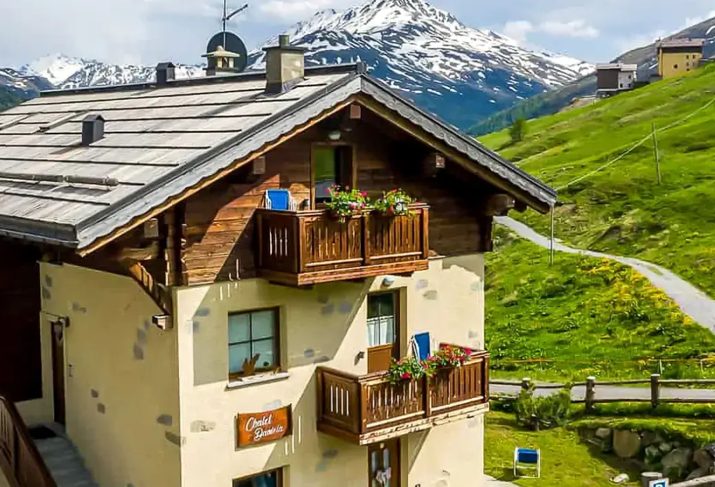 Hotel Chalet Li Baita Genny e Daniela w Włochy (Lombardia) - oferta last minute