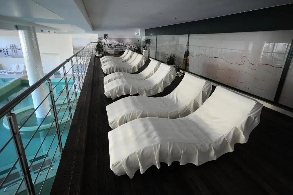 Club Hotel Dante — CLUB HOTEL DANTE