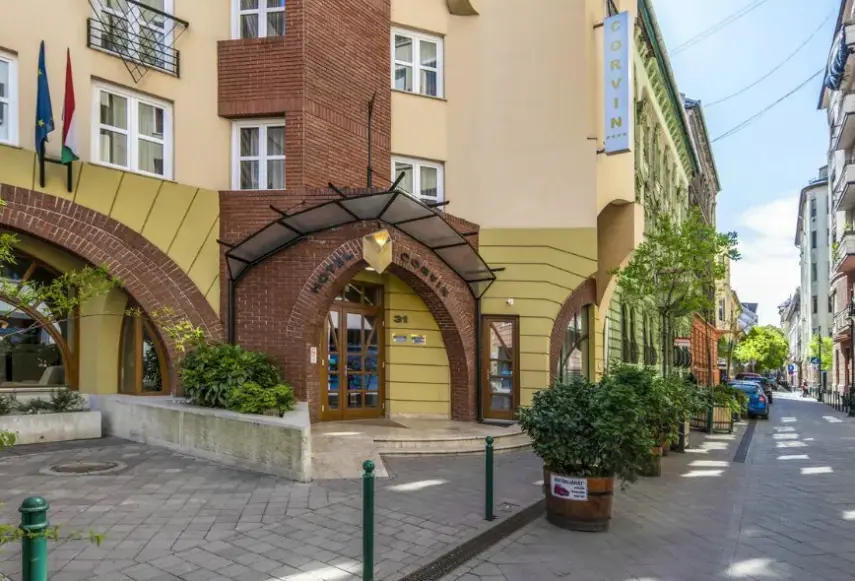 Obiekt hotelu Corvin Sissi Wing