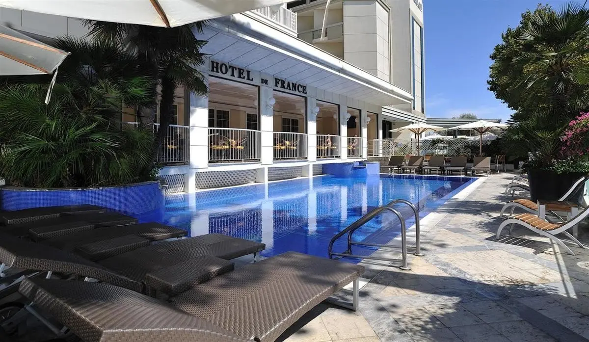 De France — DE FRANCE