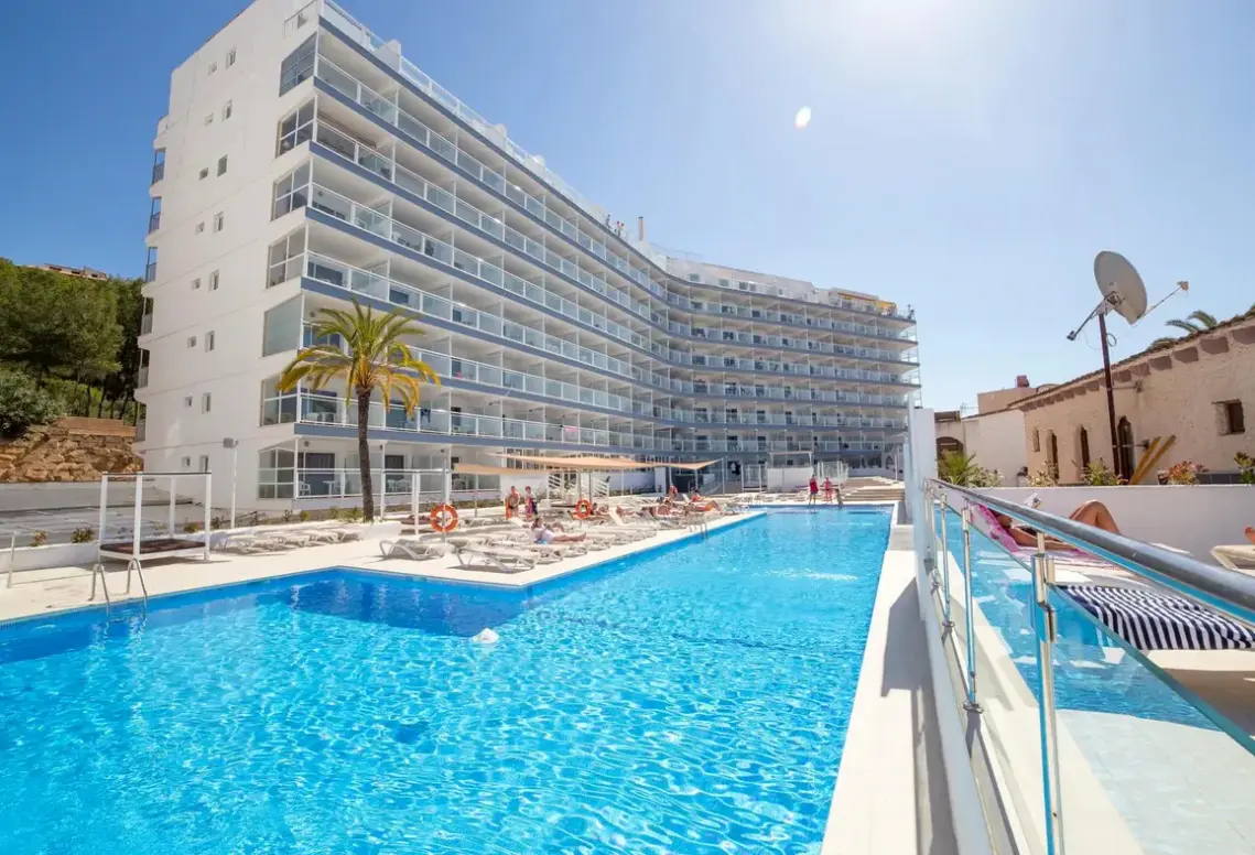 Basen w hotelu Deya Pierre&Vacances Mallorca
