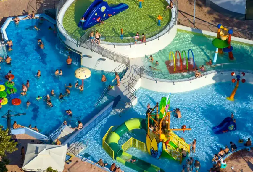 Basen w hotelu Drava Thermal Resort