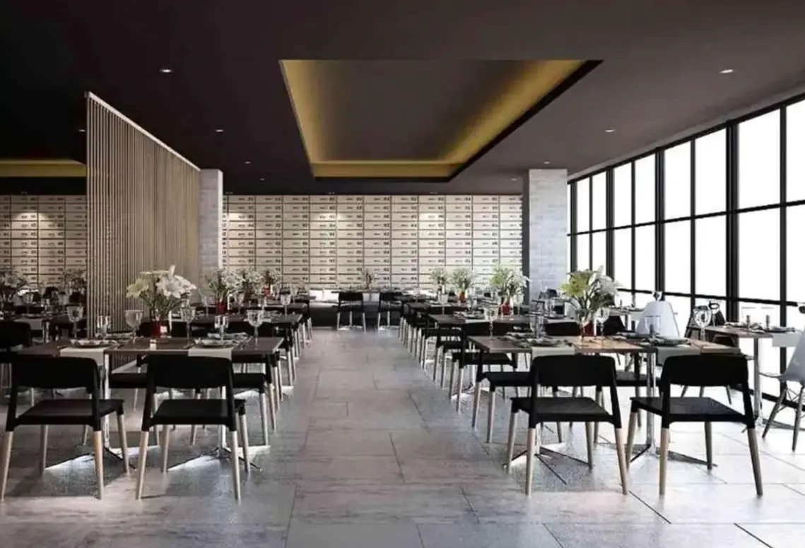 Restauracja i jedzenie w hotelu Embryo