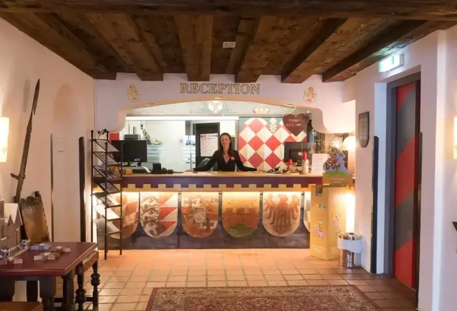 Restauracja i jedzenie w hotelu Familiy Schloss Rosenegg