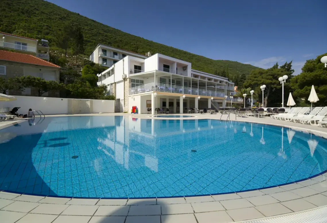 Hotel Faraon (Trpanj)