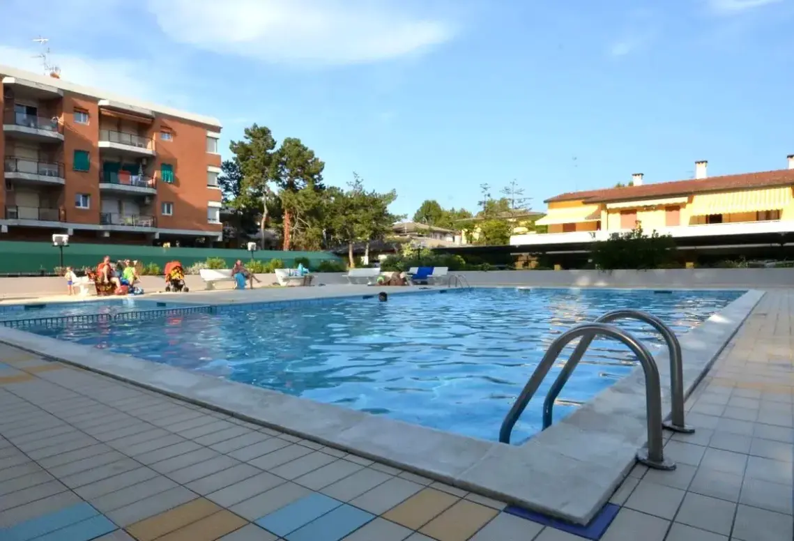 Basen w hotelu Ferrari (Bibione)
