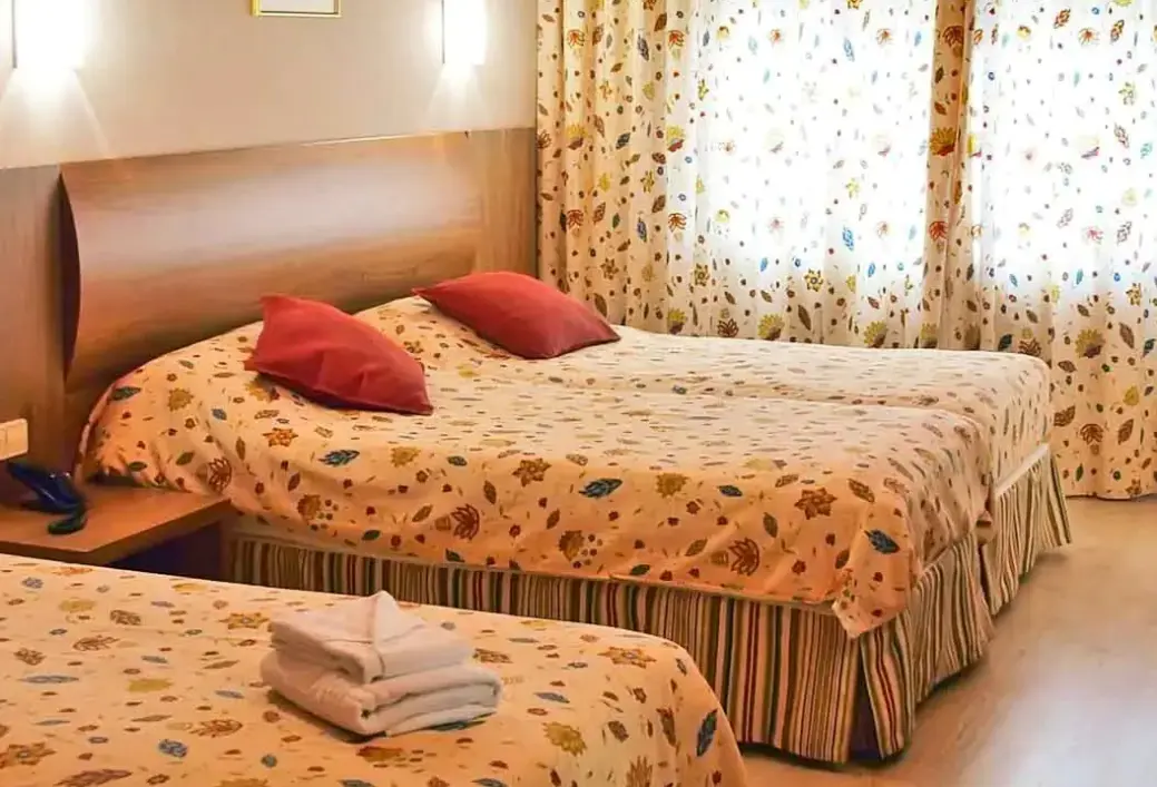 Pokój w hotelu Guillem