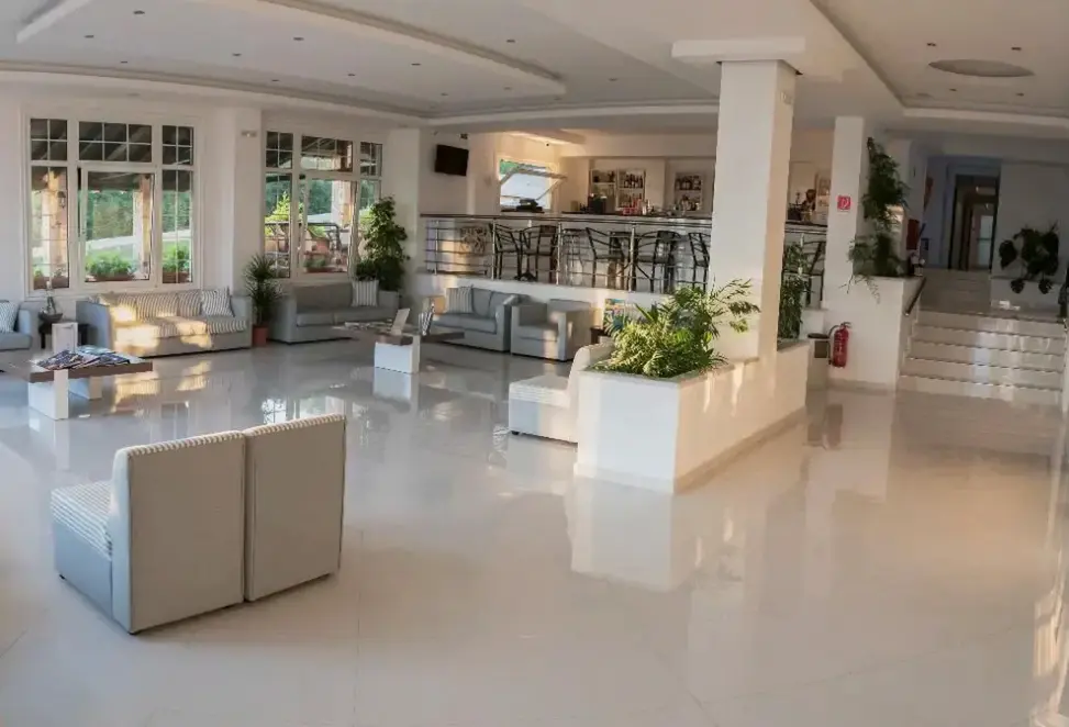 Lobby hotelu Halkidiki Palace