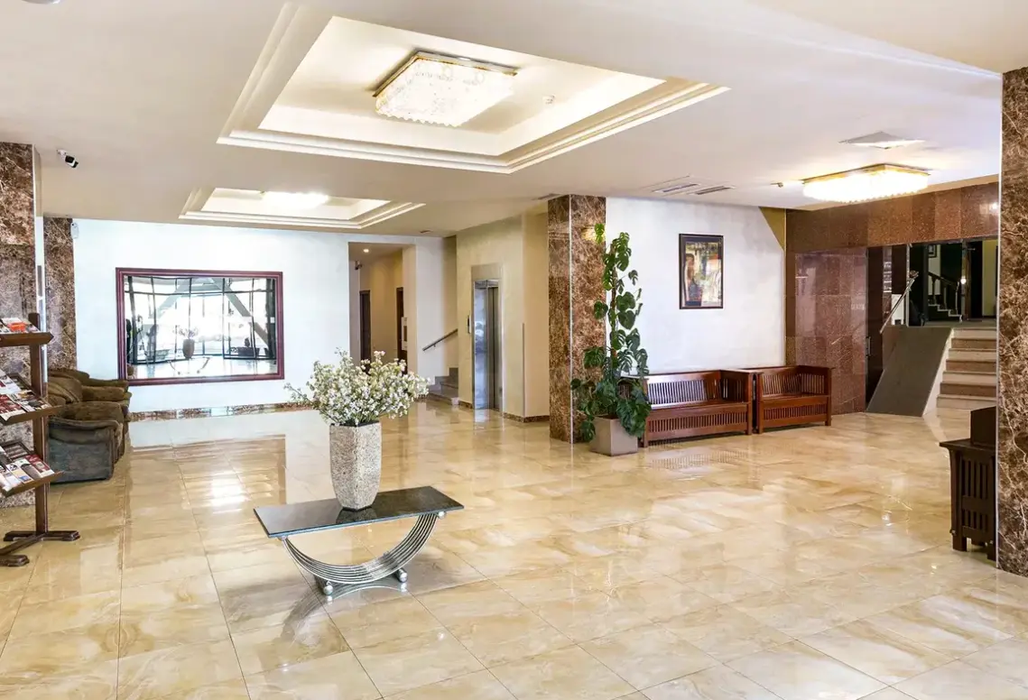 Lobby hotelu Hotel Ani Central Inn