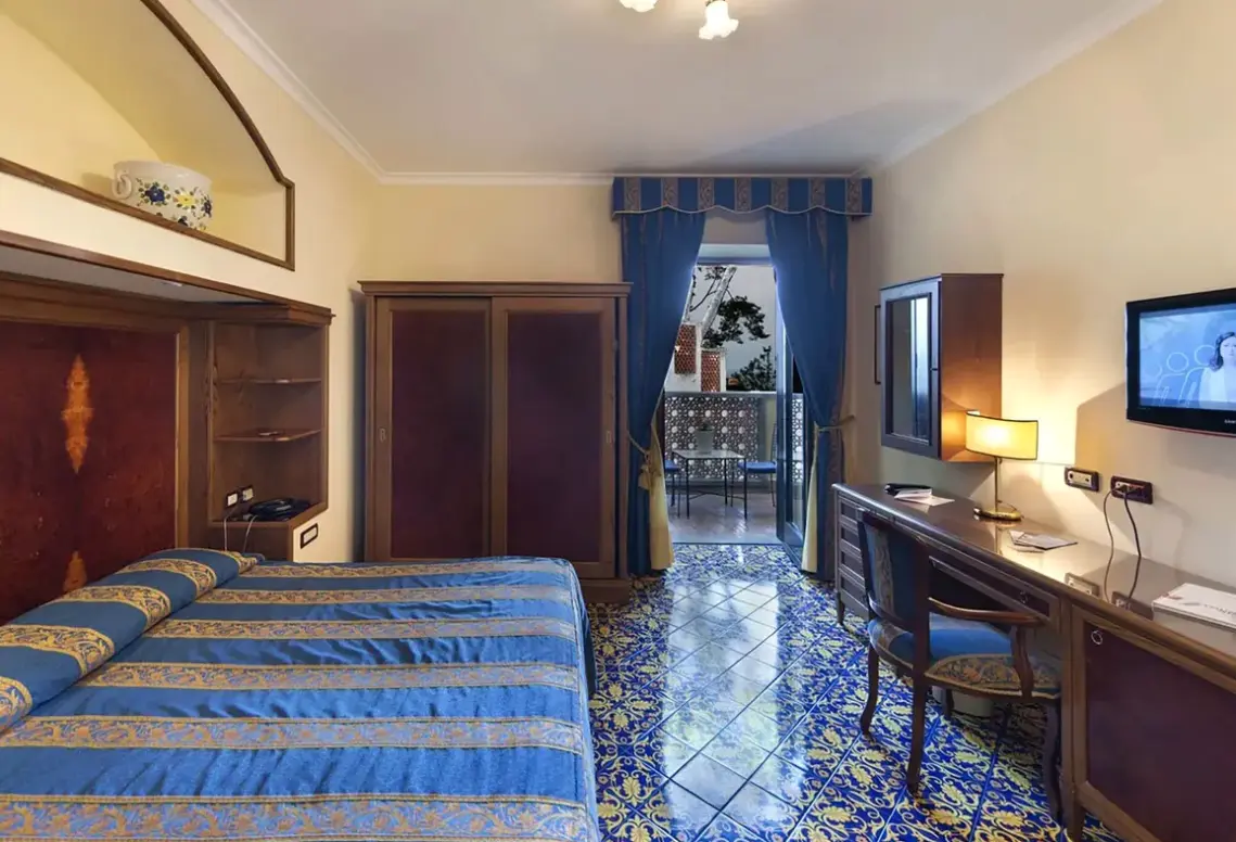 Pokój w hotelu Hotel La Tonnarella