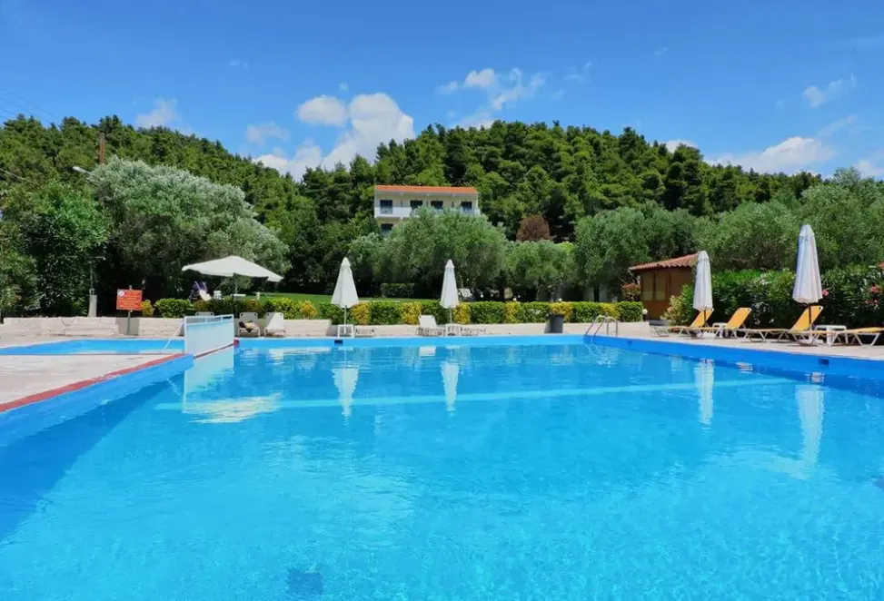 Basen w hotelu Julia (Chalkidiki)