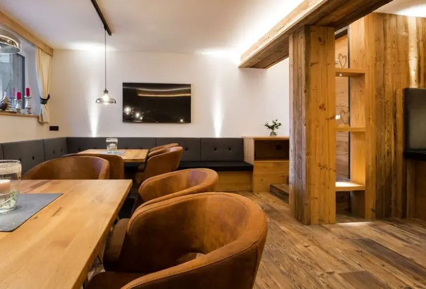 Restauracja i jedzenie w hotelu Knappensteig