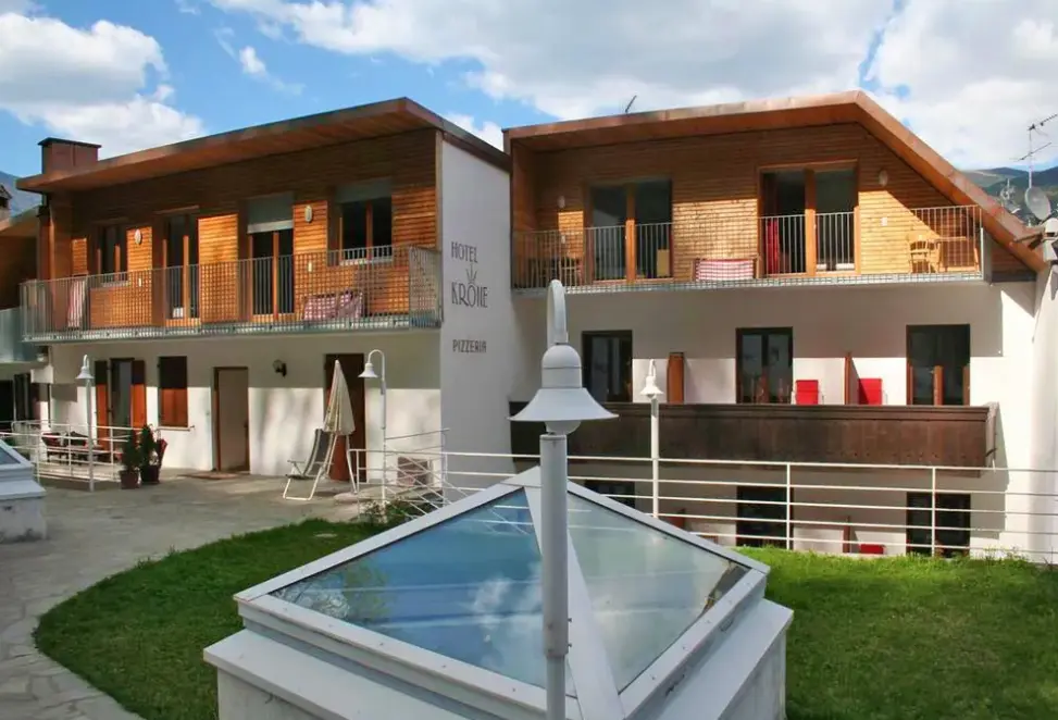 Obiekt hotelu Krone (Brunico)