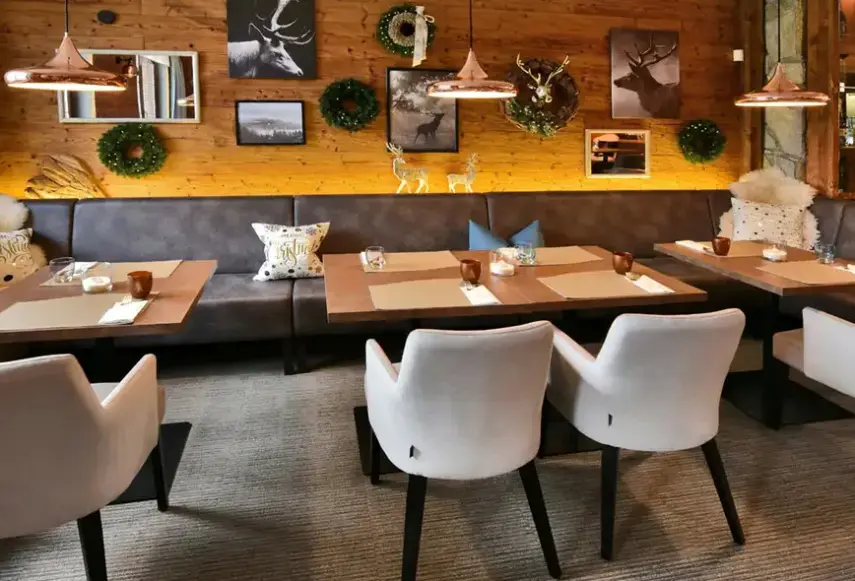 Restauracja i jedzenie w hotelu Kukucka