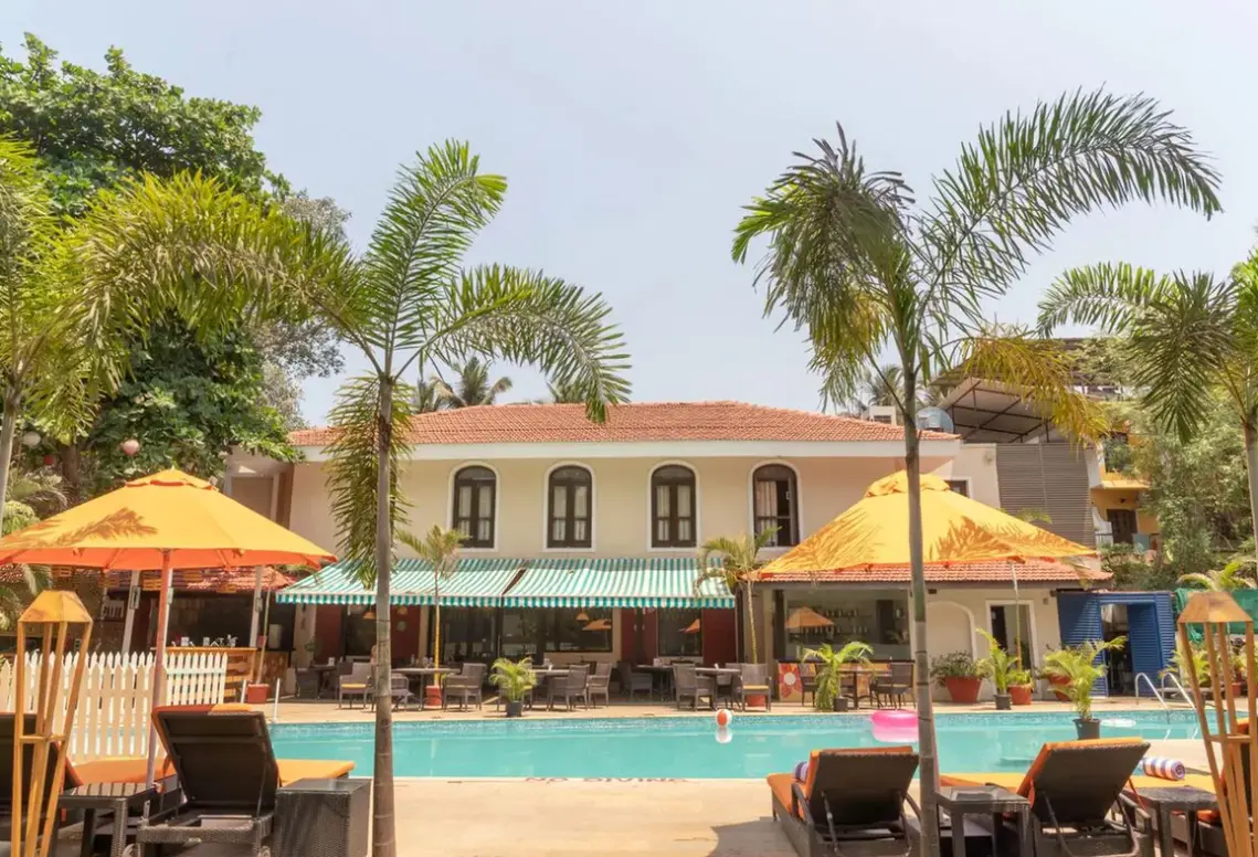 Basen w hotelu Kyriad Prestige (ex. Citrus Resort)