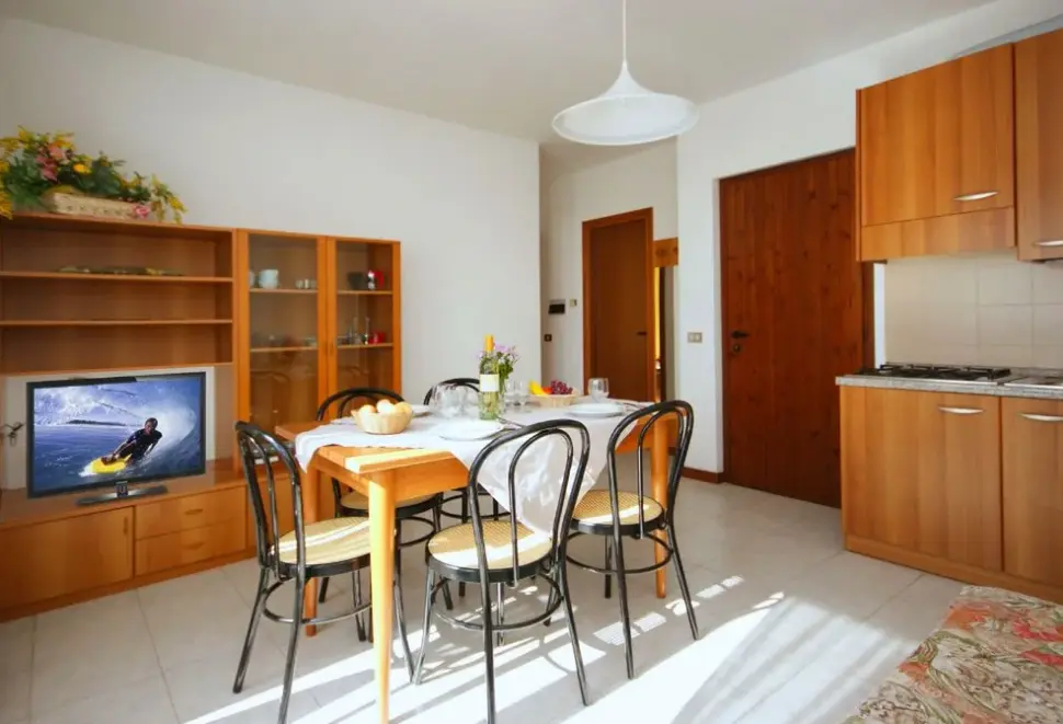 Restauracja i jedzenie w hotelu La Rotonda (Tignale)