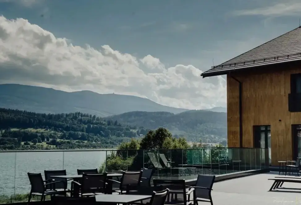Widok z hotelu Lake Hill Resort & Spa