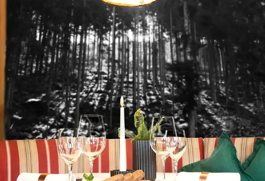 Restauracja i jedzenie w hotelu Lamm (Mitteltal)