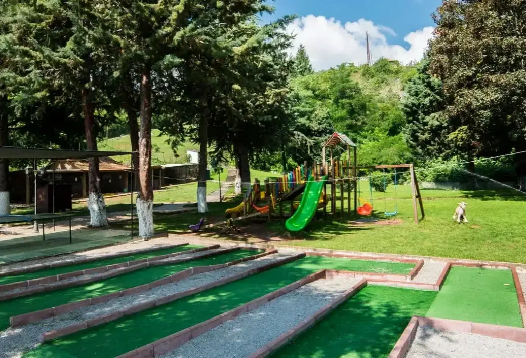 Atrakcje dla dzieci w hotelu Makpetrol