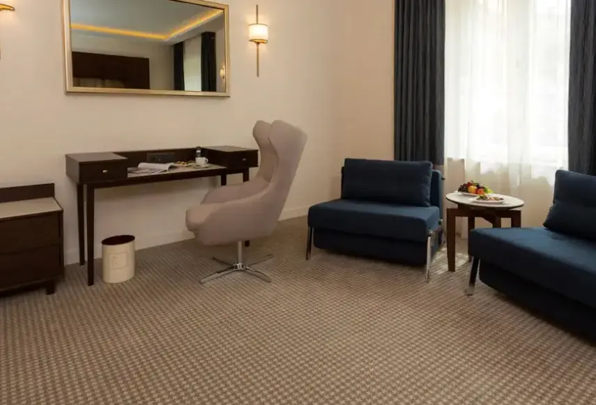 Pokój w hotelu MaMaison Le Regina