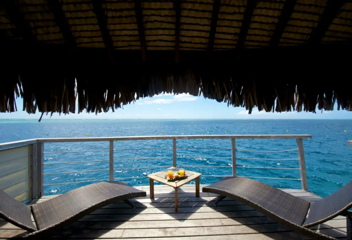 Widok z hotelu Manava Beach Resort & Spa Moorea (ex Moorea Pearl Resort)
