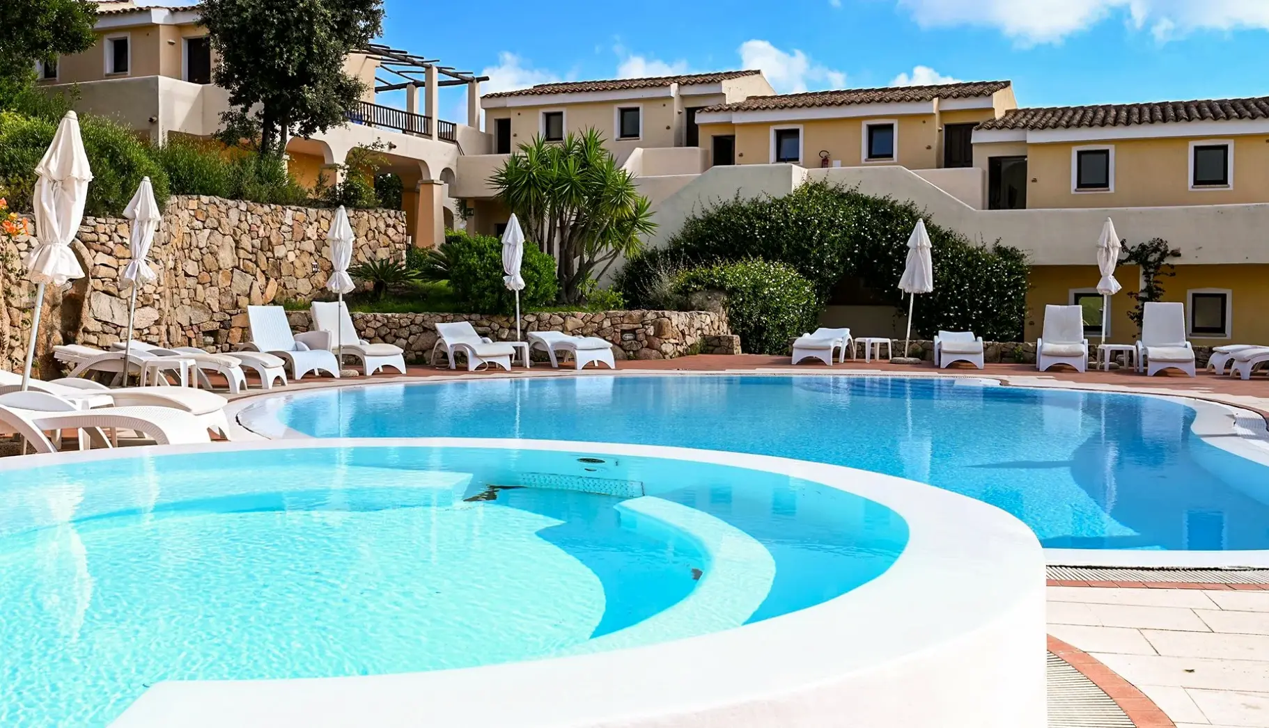 Basen w hotelu Myo Hotel Stelle Marine