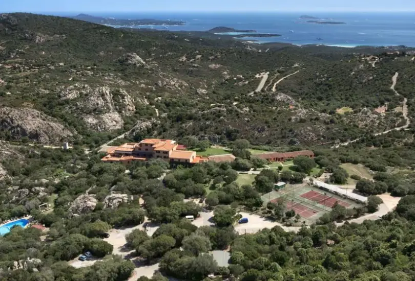 Obiekt hotelu Myo Rocce Sarde (ex. Rocce Sarde)