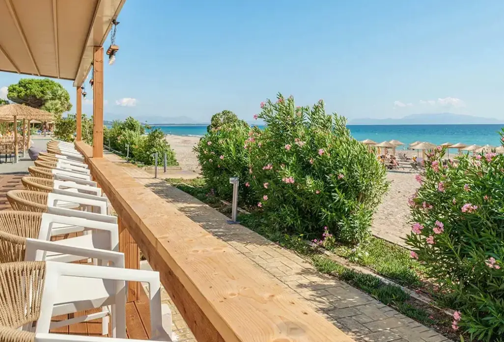 Plaża przy hotelu Ninos Grand Beach Resort (ex. Preveza Beach)