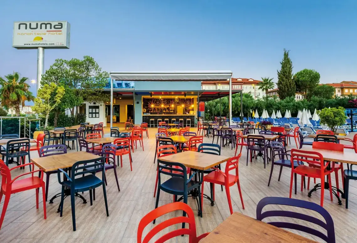 Restauracja i jedzenie w hotelu Numa Konaktepe