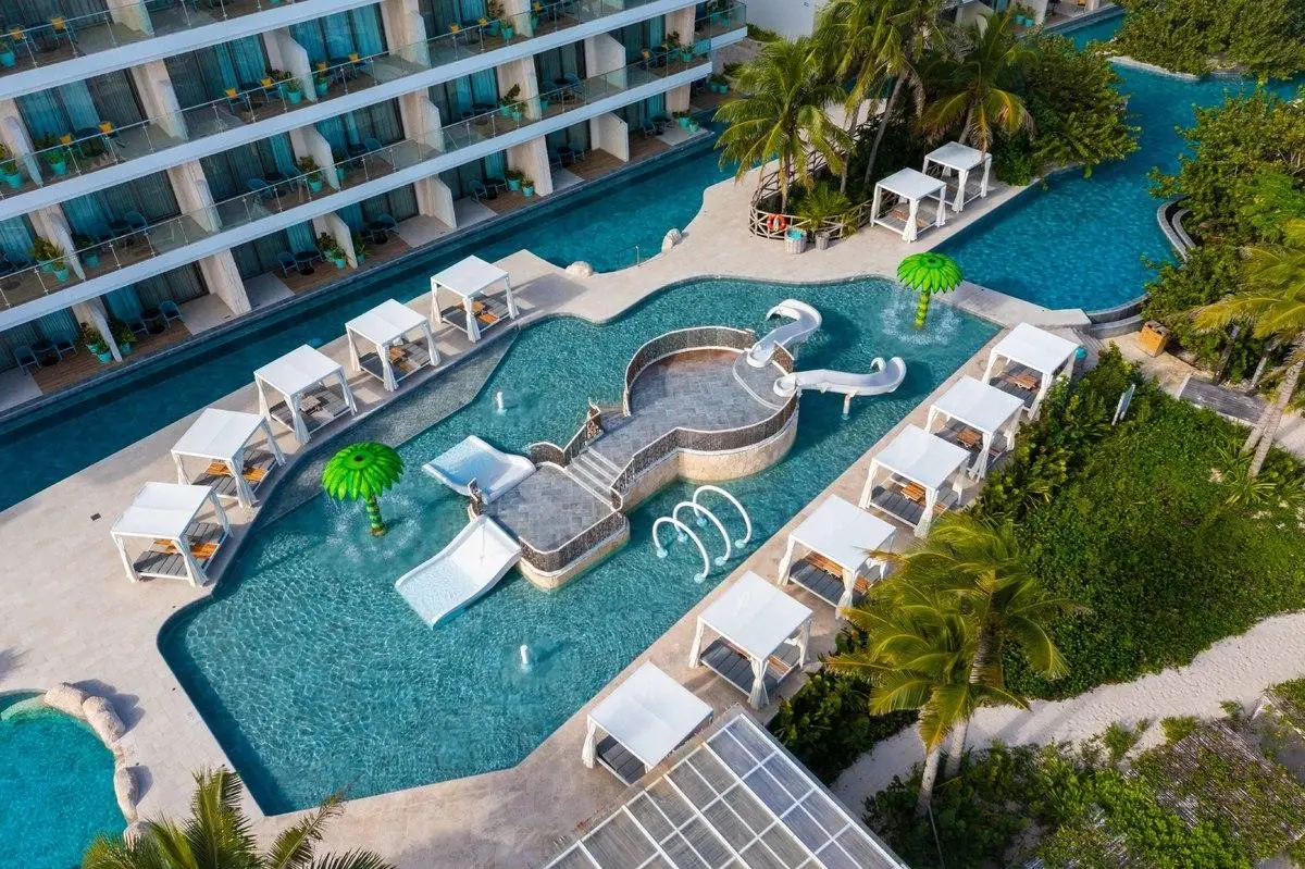 Basen w hotelu Palmaïa: The House Of Aïa