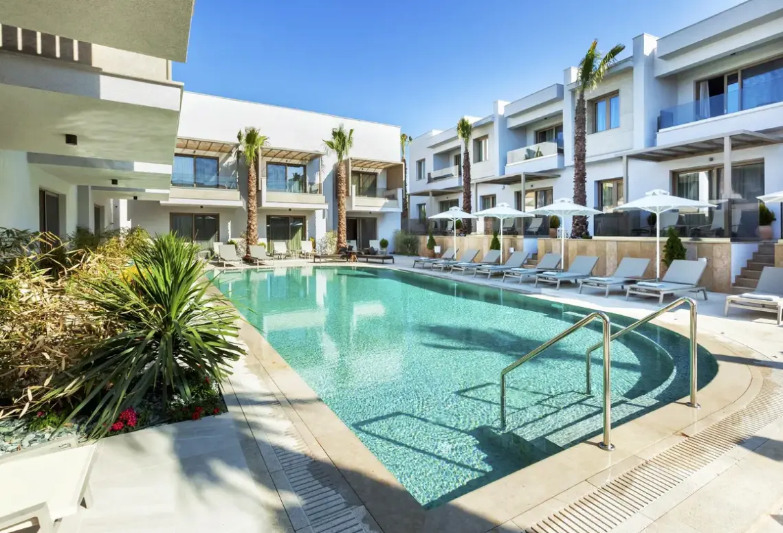 Hotel Pefki Deluxe Residences w Grecja (Chalkidiki) - oferta last minute