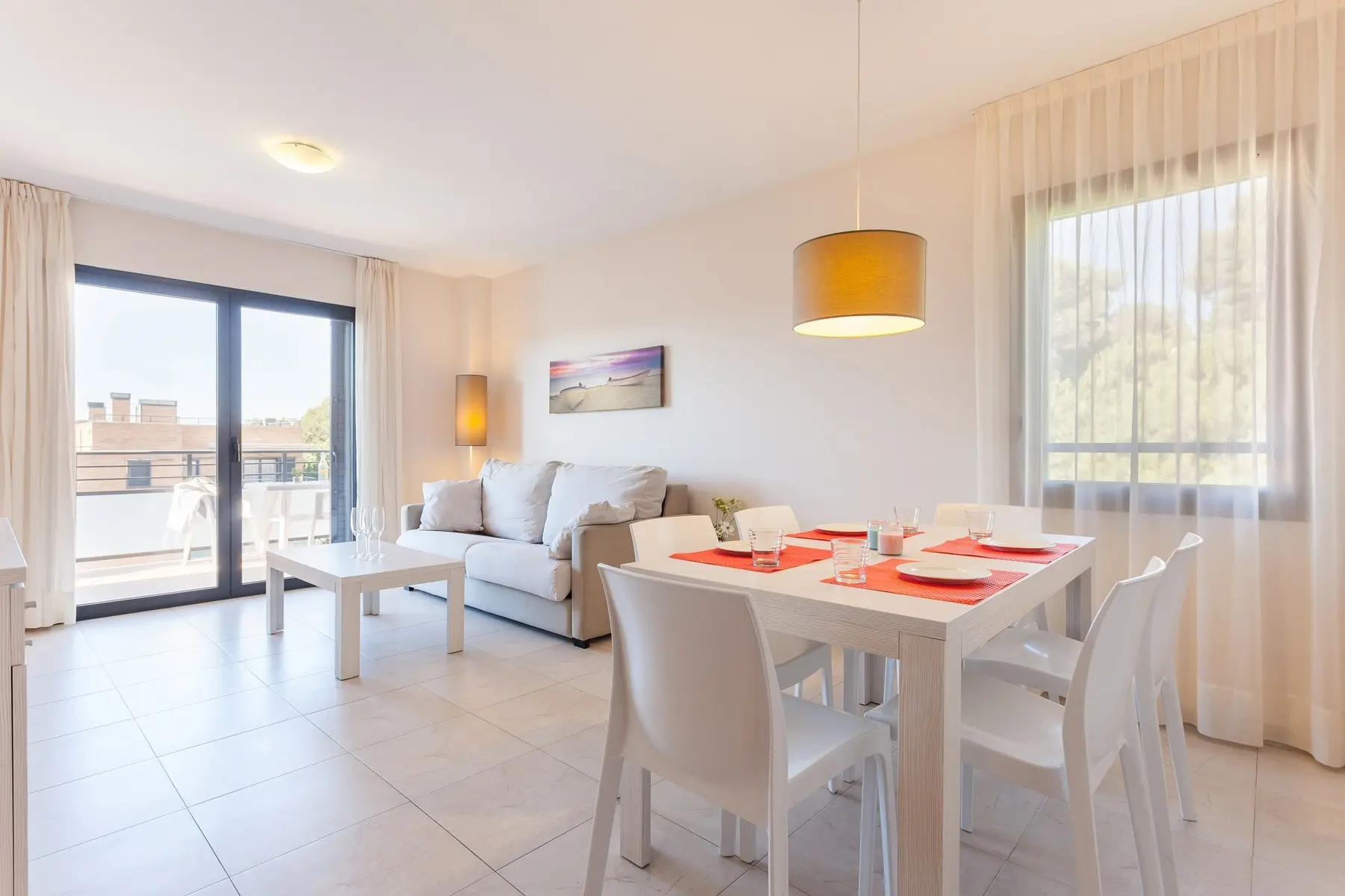 Restauracja i jedzenie w hotelu Pierre V. Salou