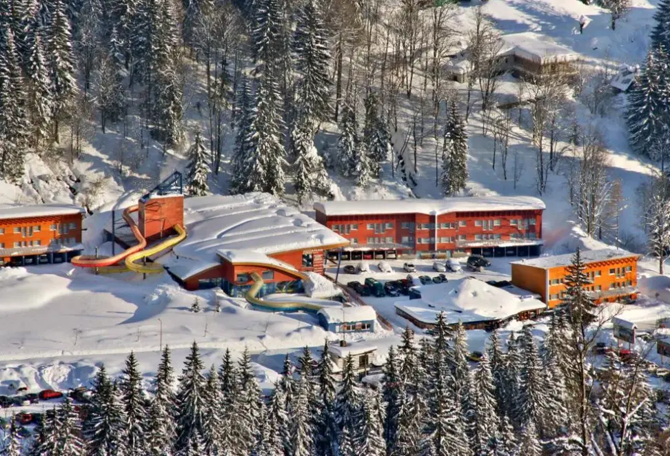 Hotel Pinia Hotel & Resort (Szpindlerowy Młyn) w Czechy (Czeskie Karkonosze) - oferta last minute
