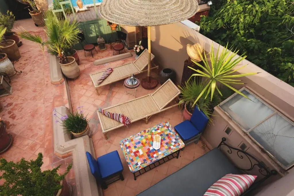 Riad Swaka — RIAD SWAKA