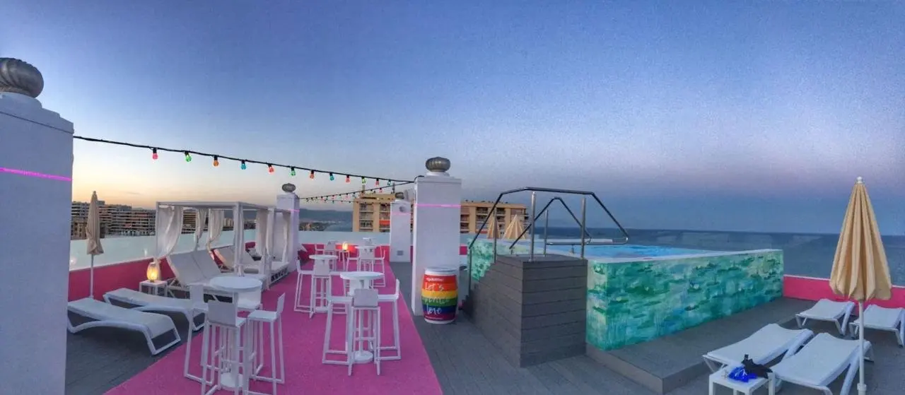 Basen w hotelu Ritual Torremolinos