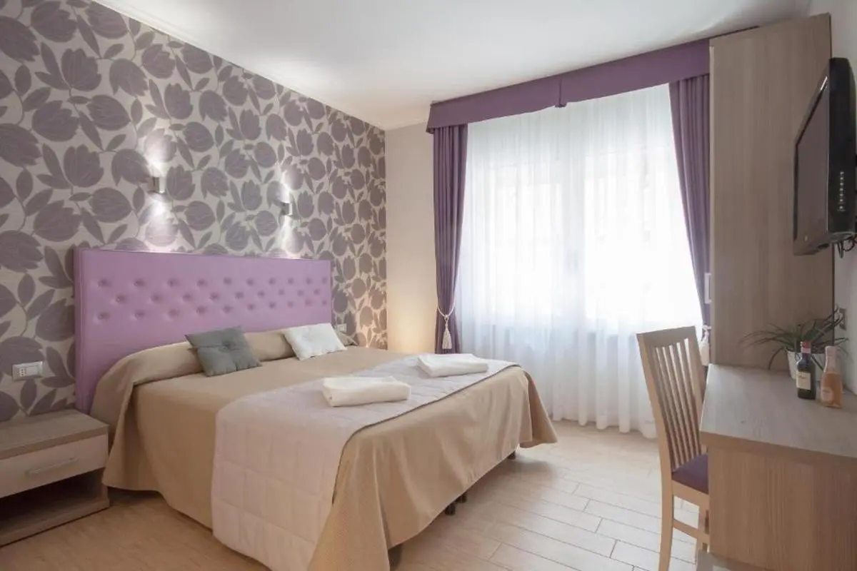 Pokój w hotelu Rome King Suite