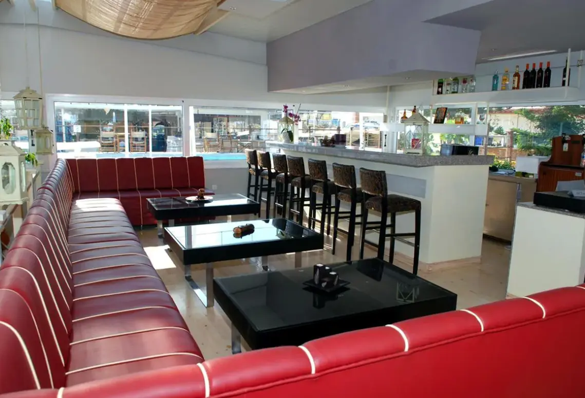 Restauracja i jedzenie w hotelu Sacallis Inn Beach