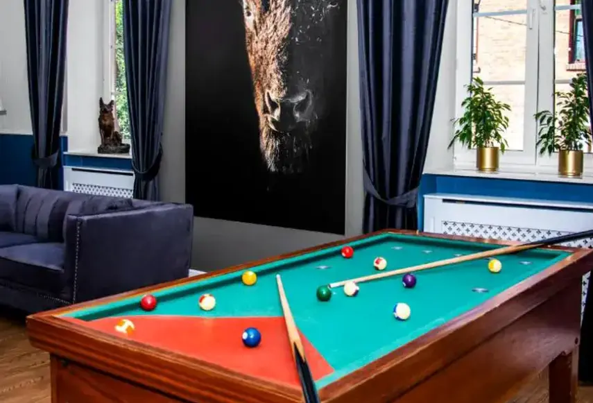 Restauracja i jedzenie w hotelu Savoy / Reset