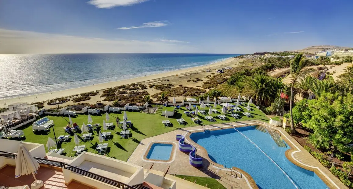 Hotel Sbh Crystal Beach & Suites