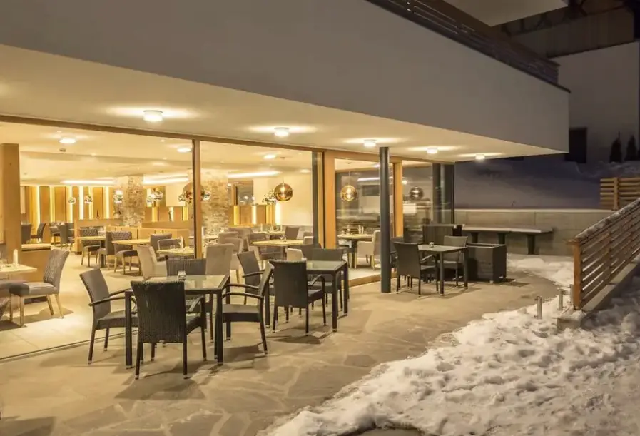 Restauracja i jedzenie w hotelu Schaurhof