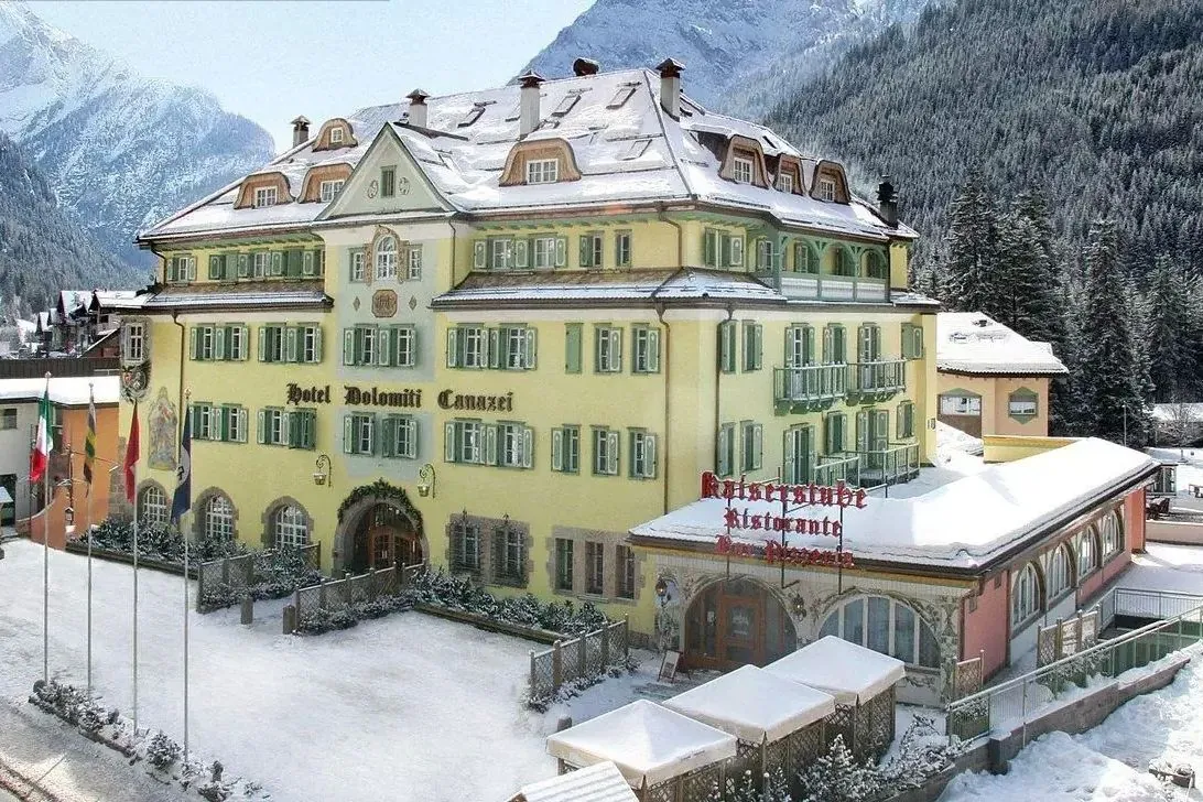 Hotel Schloss Hotel and Club Dolomiti w Włochy (Trentino) - oferta last minute