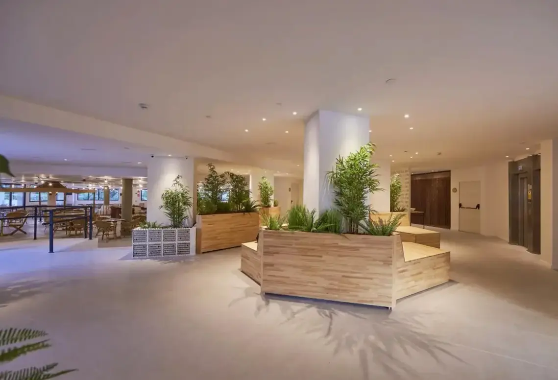 Lobby hotelu tent Palmanova (ex. Don Bigote)