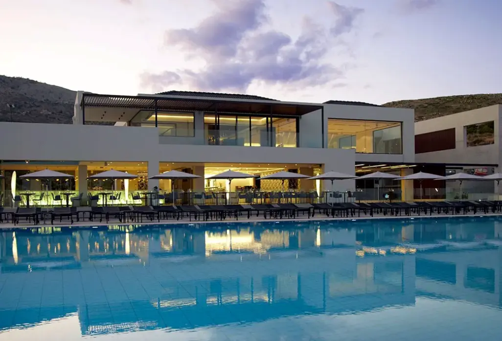 Basen w hotelu Tesoro Blu
