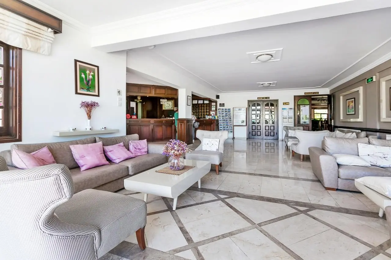 Lobby hotelu The Ship Inn