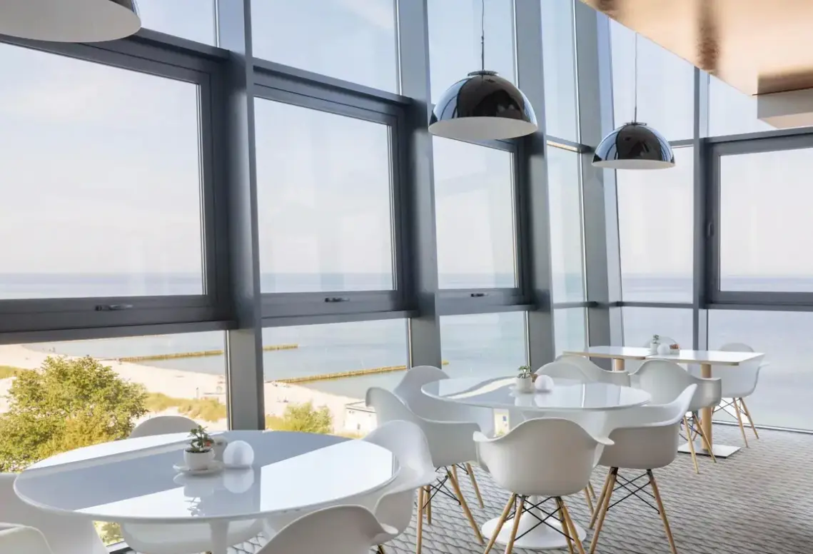 Restauracja i jedzenie w hotelu Ultra Marine By Zdrojowa