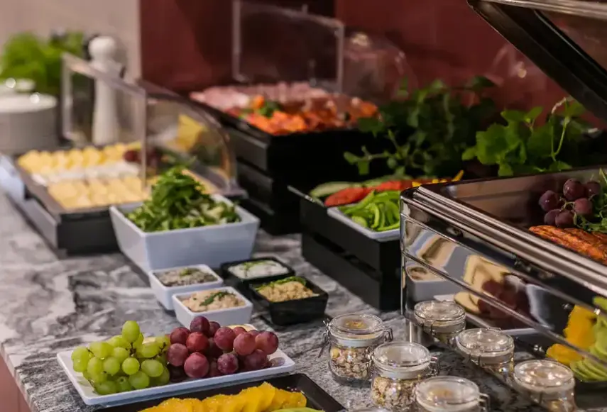 Restauracja i jedzenie w hotelu Vesper House