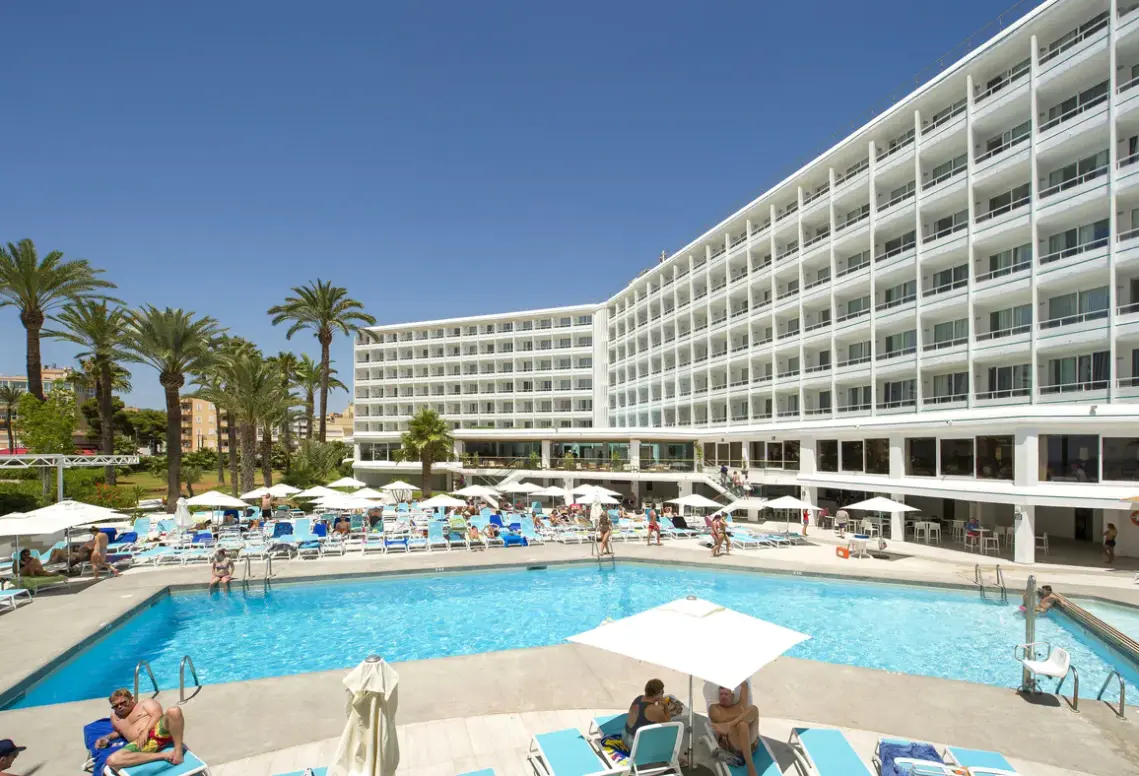 Basen w hotelu Vibra Algarb (ex Playasol The New Algarb)