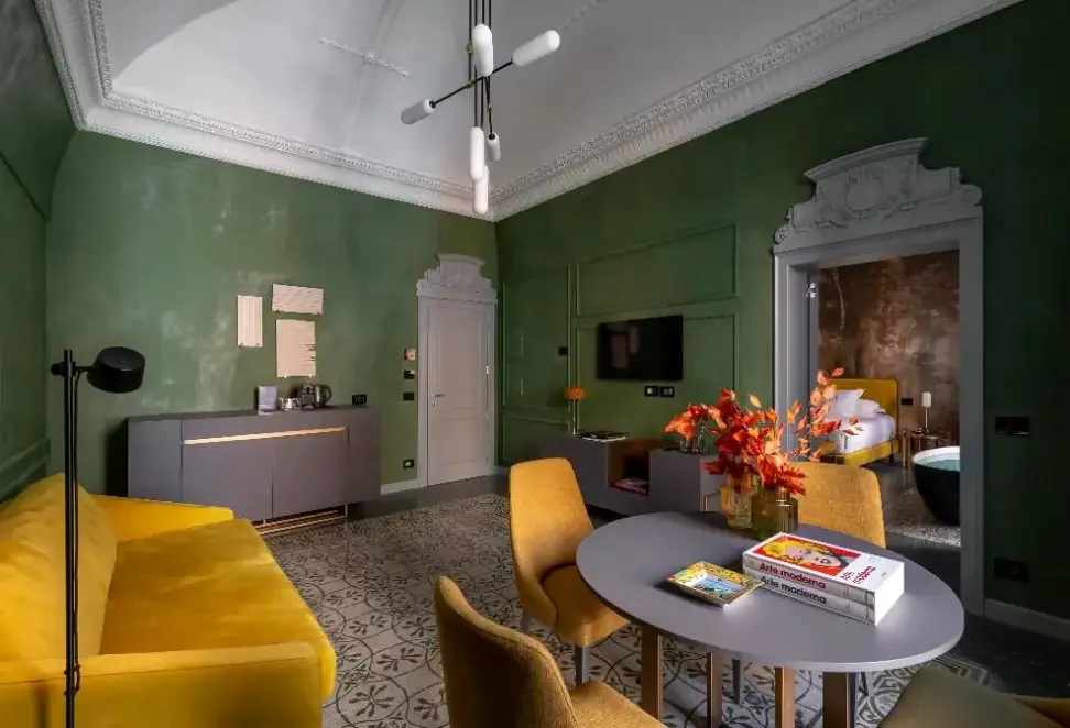 Restauracja i jedzenie w hotelu Vis Urban Suites & Spa