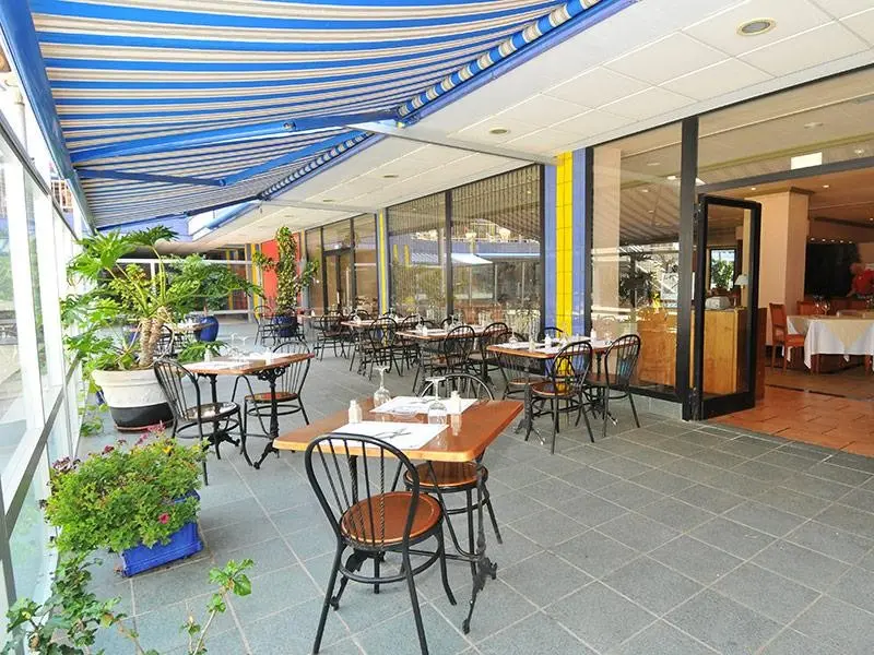 Restauracja i jedzenie w hotelu Zentral Center