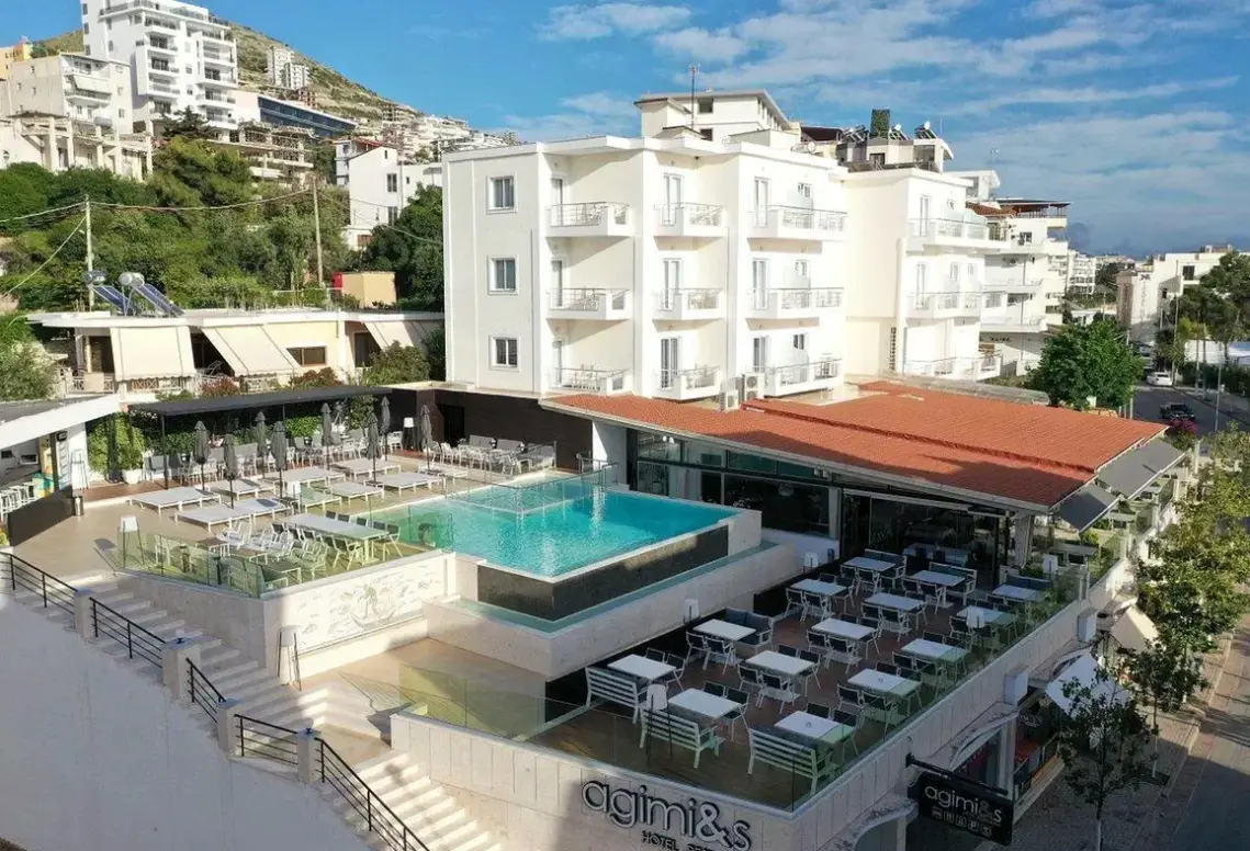 Hotel Agimi and S